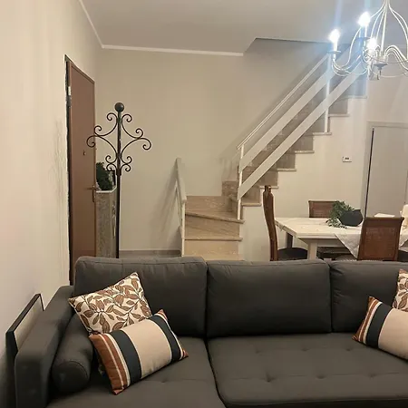 A Casa Di Lena * Genzano di Roma