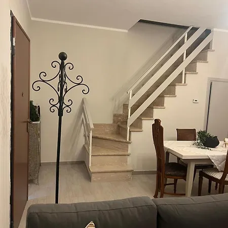 A Casa Di Lena Holiday home *